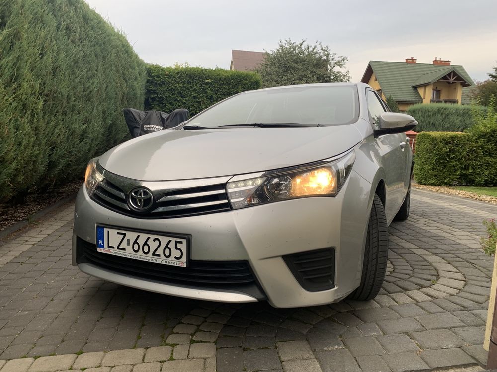 Toyota Corolla 1.6 132KM