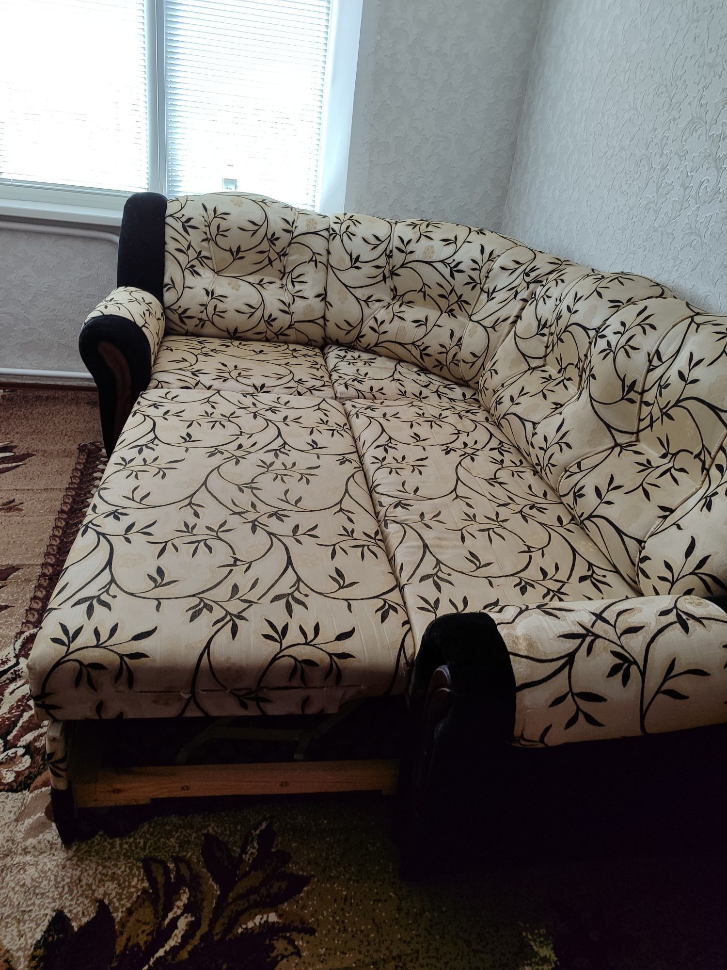 Продам кутовий диван ( угловой диван )