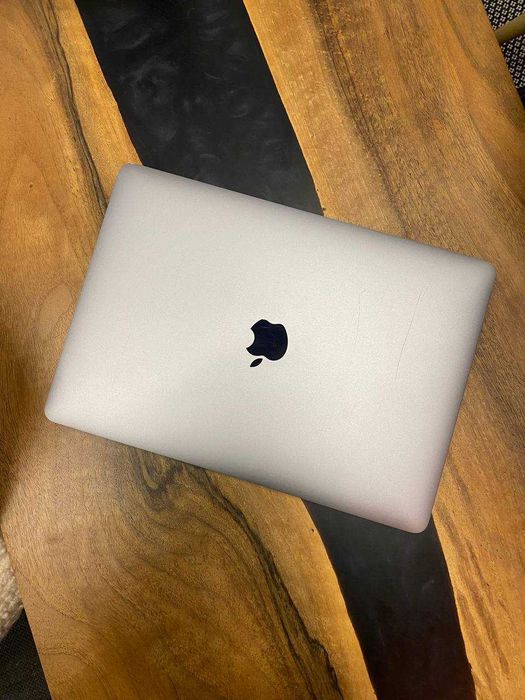 Ноутбук Apple MacBook Pro 13" i5/8/256GB Space Gray (MR9Q2) 2018