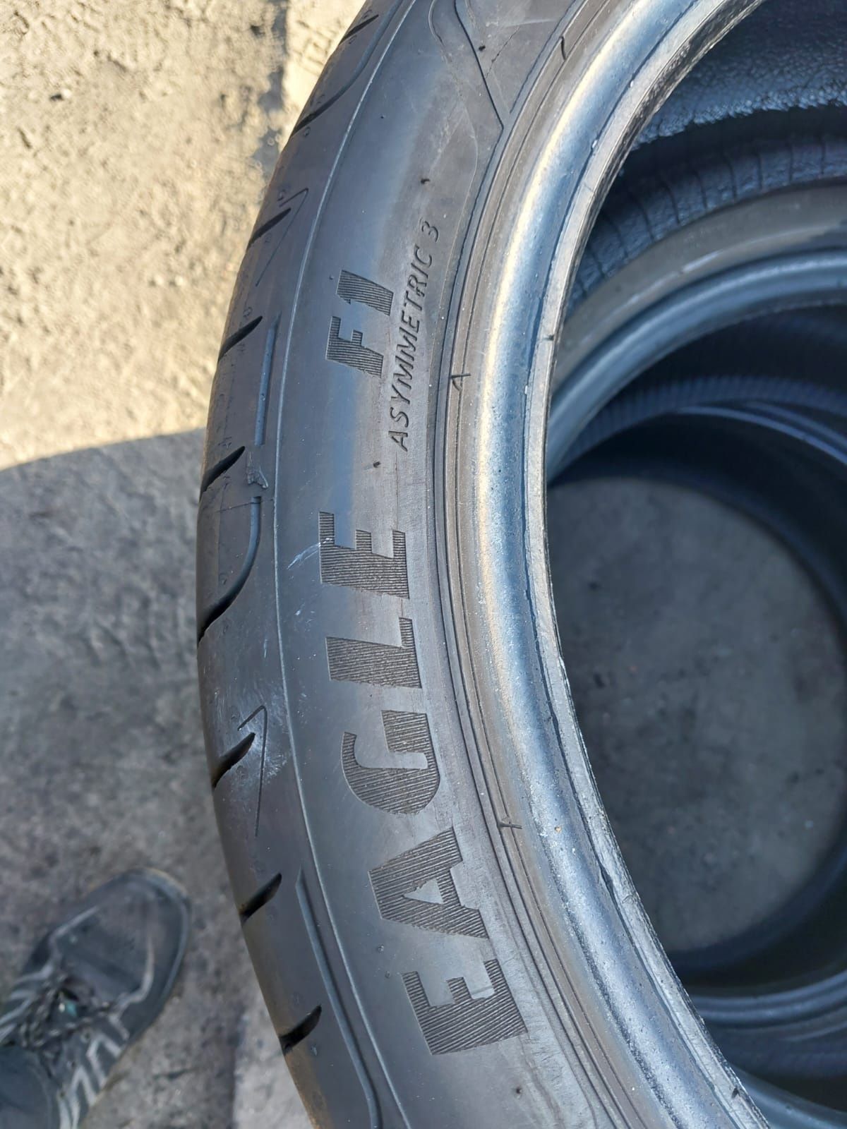 Opony używane 205/45/17 goodyear 2x7.5 mm