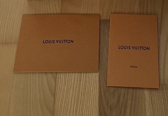 Louis Vuitton Dwie oryginalne designerskie okładki/karty prezentowe