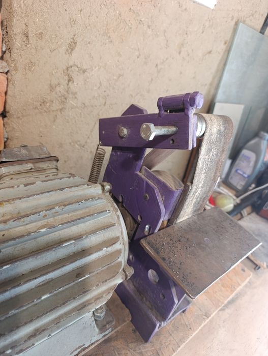 Гриндер 1.1 кВт 220в