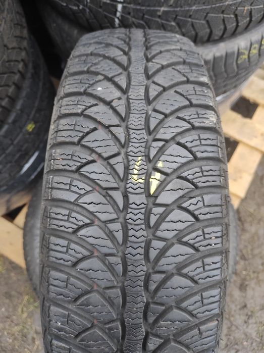 Шины зима 175/70R14.