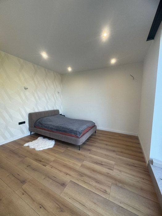 Сучасний сімейний будинок