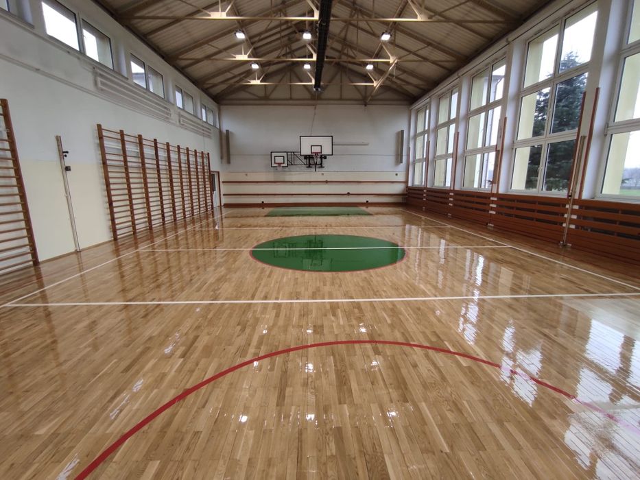 Cyklinowanie lakierowanie parkietu, renowacja schodów