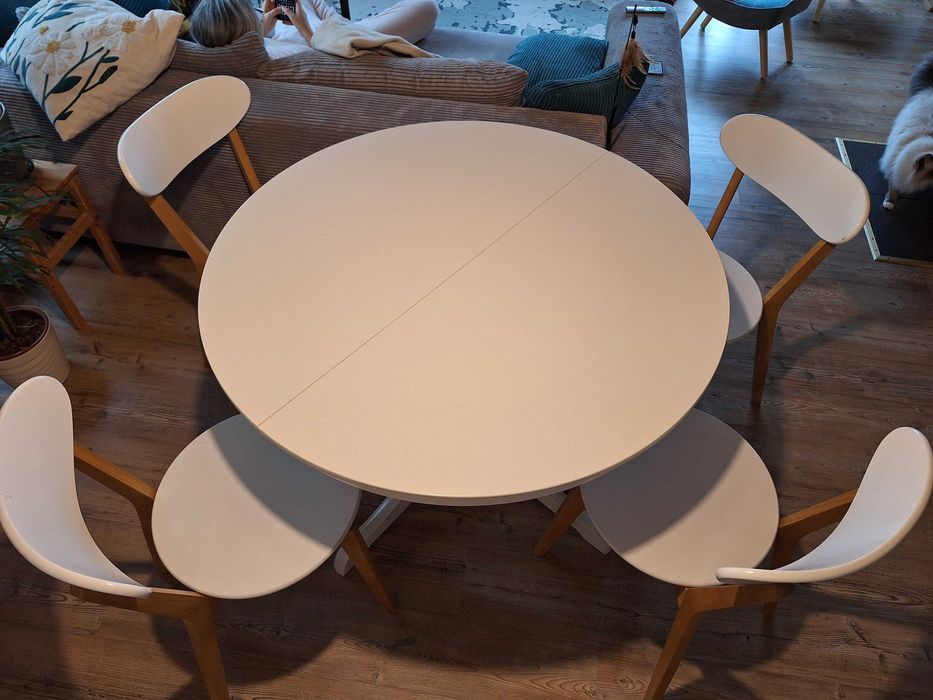 Stół + Krzesła 4szt. komplet