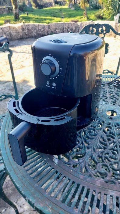Fritadeira sem Óleo ELECTRONIA AF-89 – Airfryer – Excelente estado