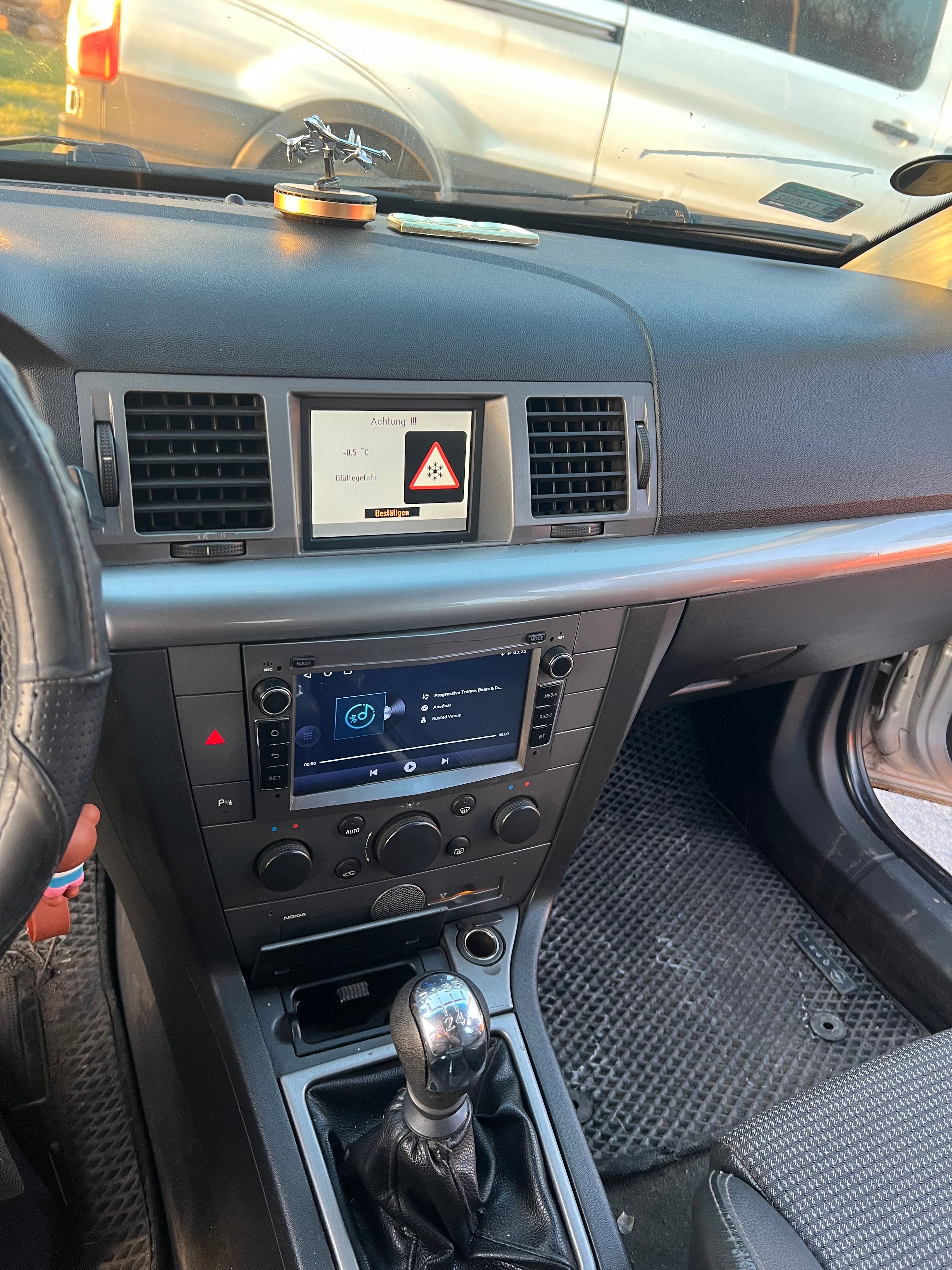 Opel signum2.2 турбо дизиль