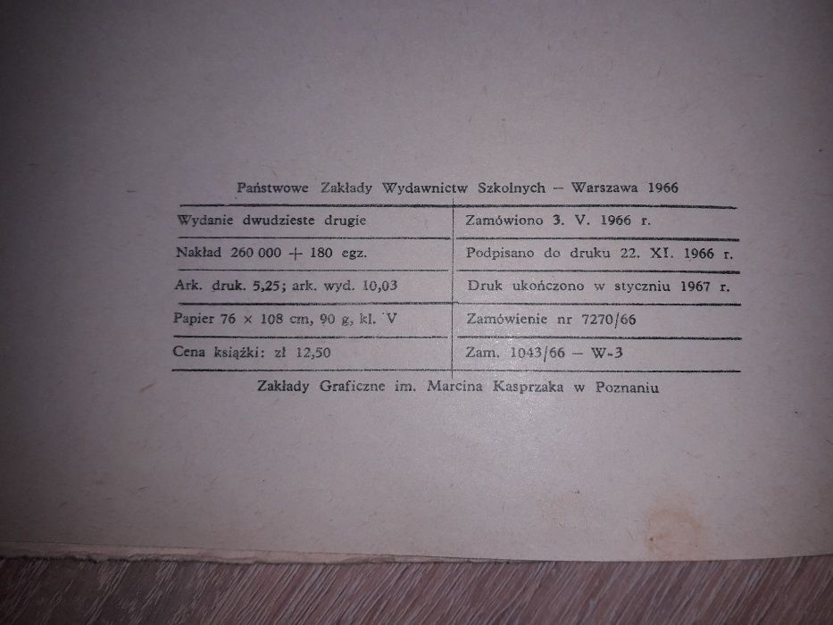 Tablice matematyczno fizyczne W. Wojtowicz r.1966