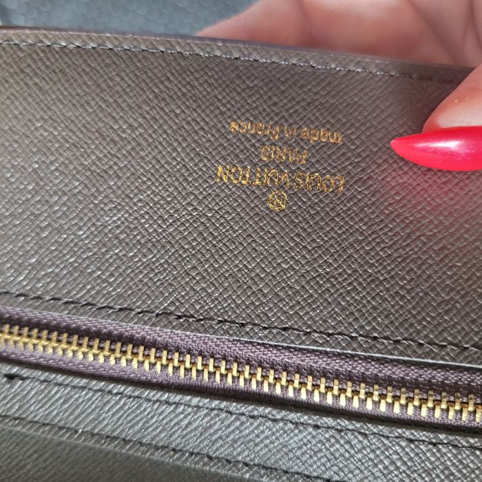 Modny portfel Louis Vuitton