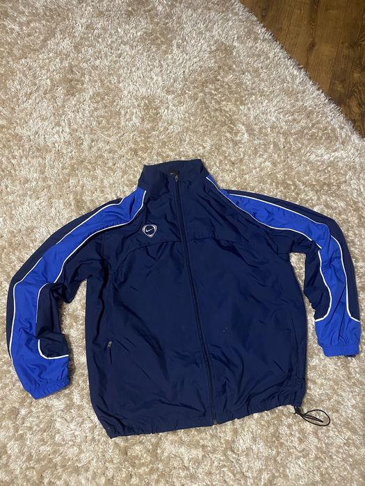 продам вітровку nike вінтажну vintage