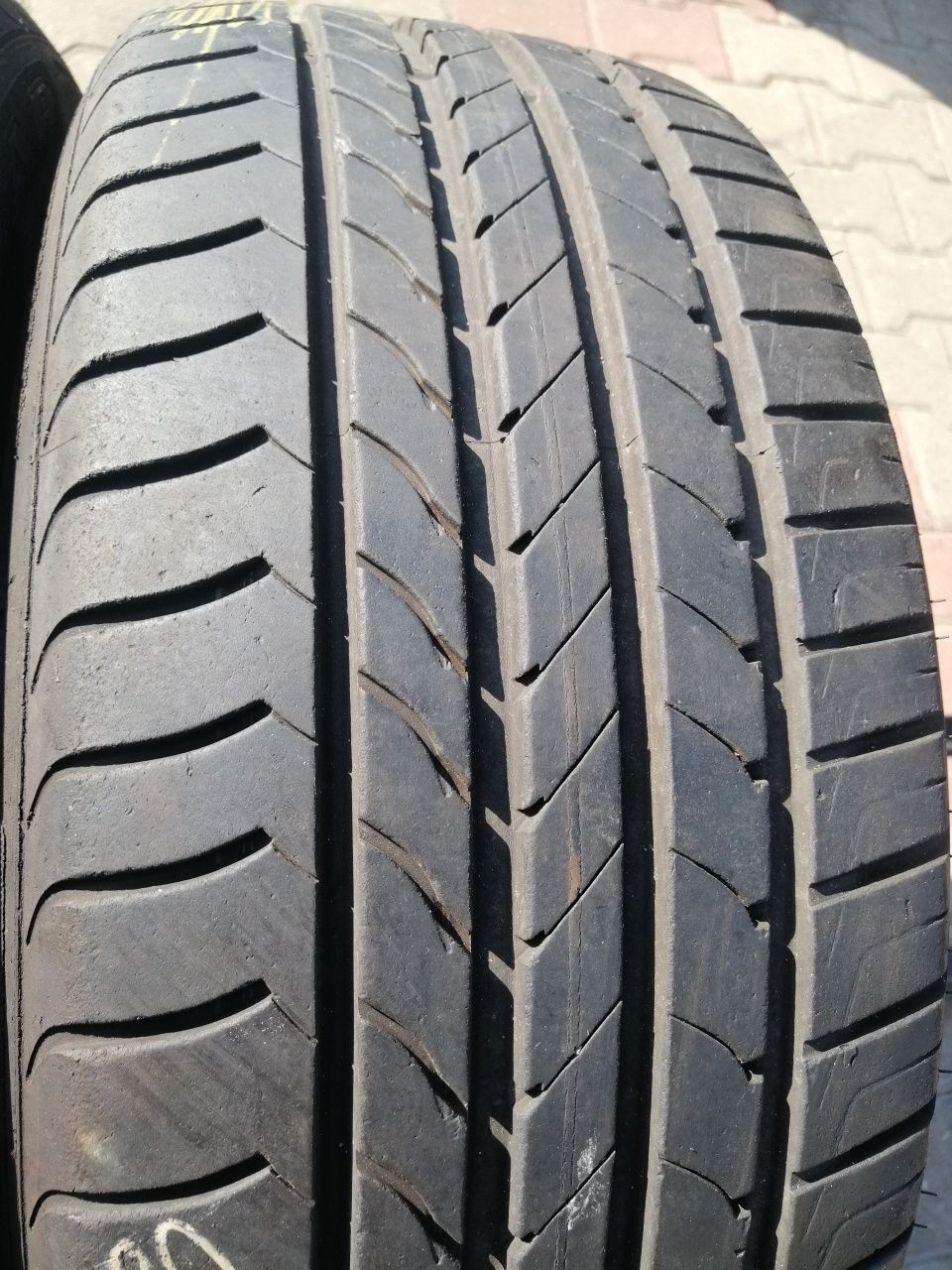 225/45R18 91V Goodyear Efficient Grip Run Flat BMW