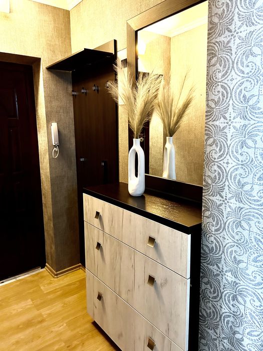 Видова в центрі для комфортного відпочінку! Охороняєма парковка