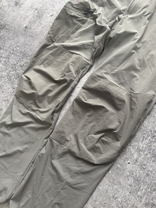 Трекинговые нейлоновые штаны Quechua с нейлоновым карманом на утяжках