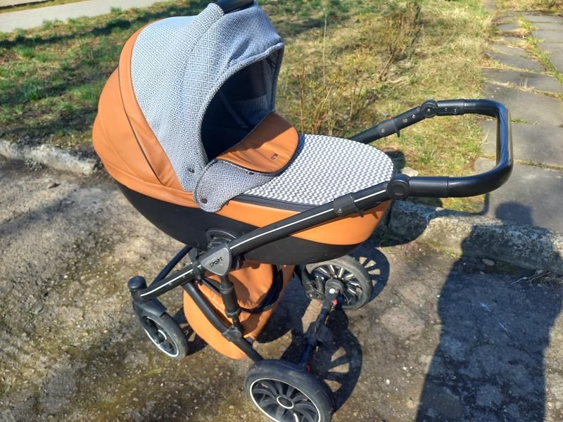 Продам дитячий візок Anex Sport 3 в 1