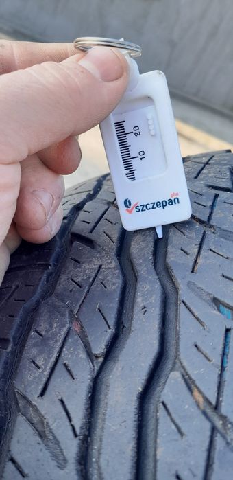 Bridgestone 235/55R18