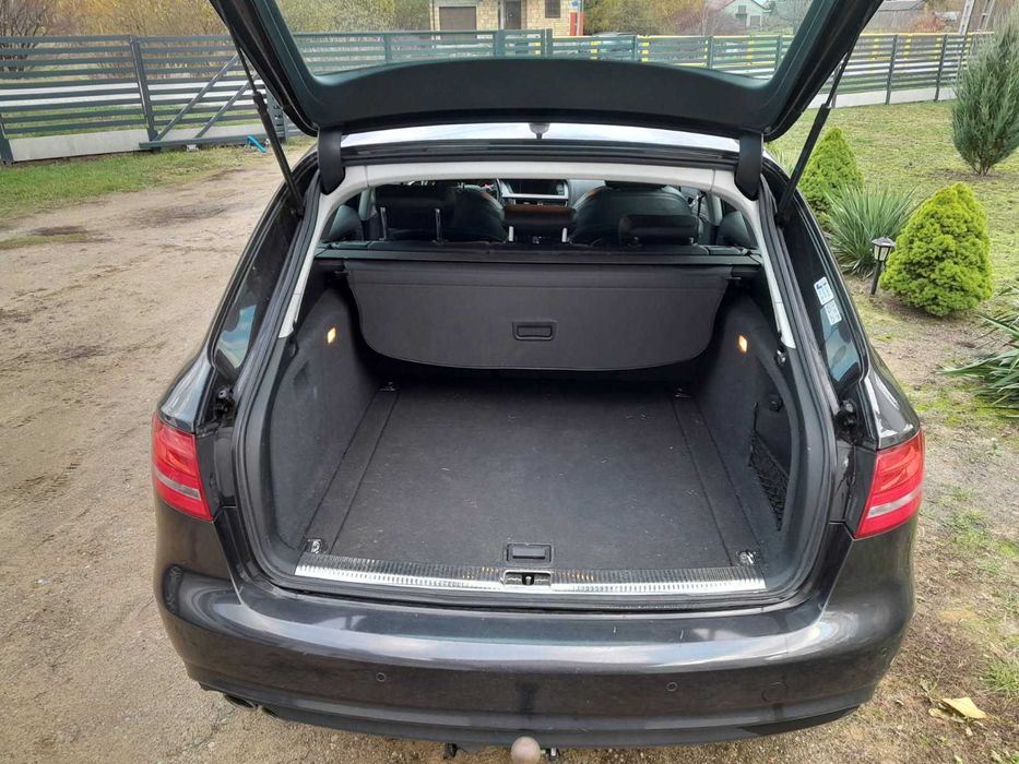 Sprzedam Audi A4 B8 AVANT 2.0 tdi