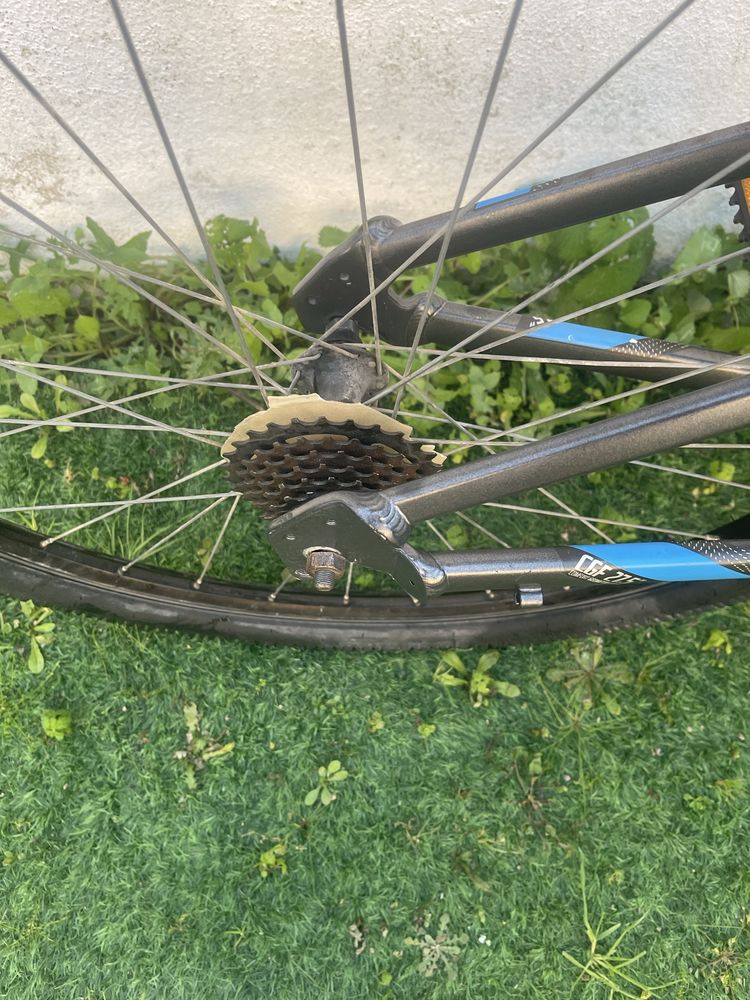 Bicicleta RockRiderMTB
