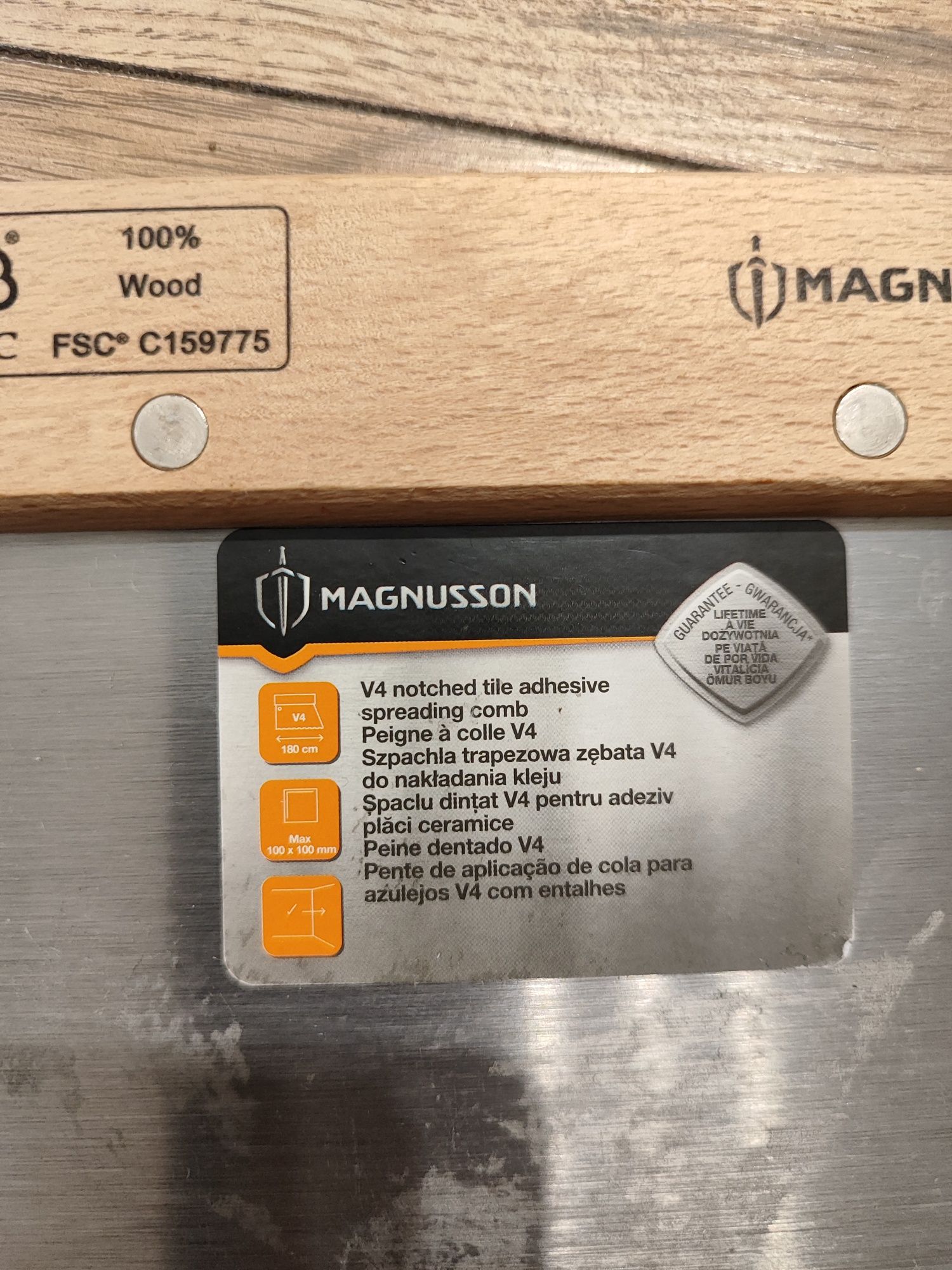 Szpachelka do nakładania kleju Magnusson V4
