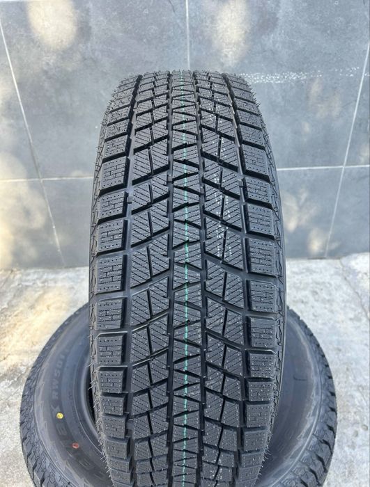 Зима шина Habilead IceMax RW501 215/55 R17 H, усі розміри