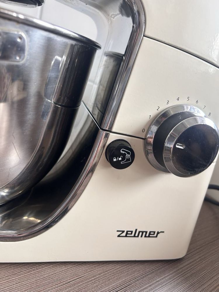 Robot planetarny / Robot kuchenny Zelmer Kitchen Master