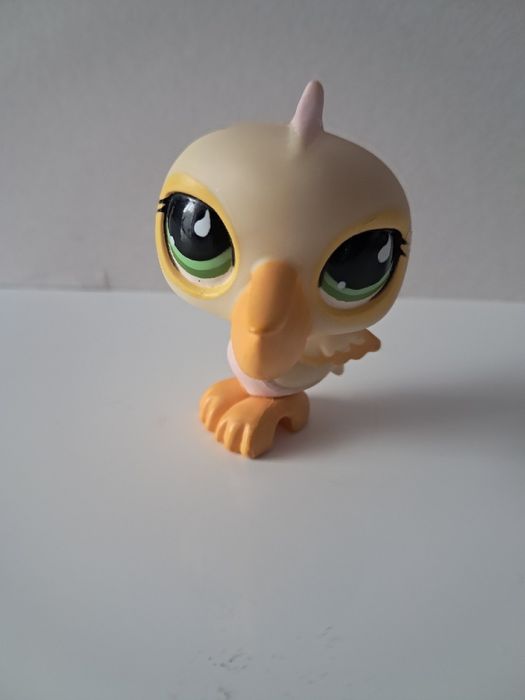 Littlest pet shop lps
