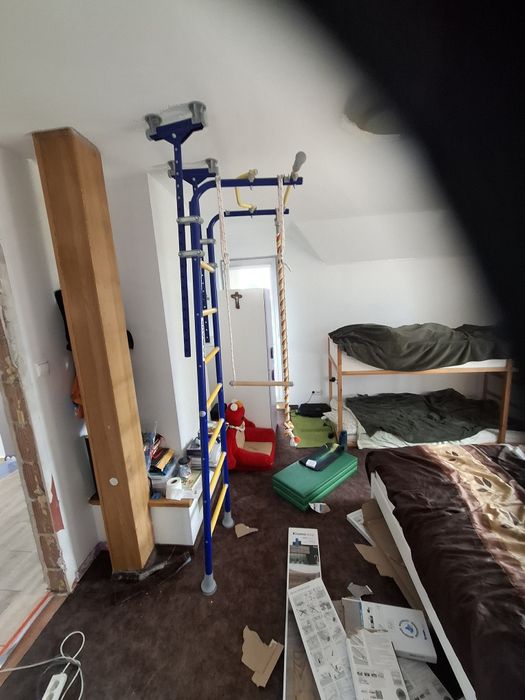 Małpi gaj domowy dla dzieci, system rozporowy.