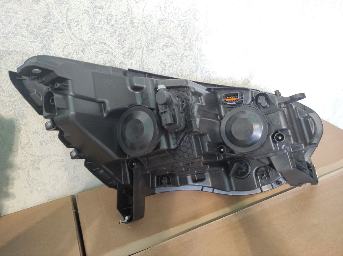 Фара Фари Фары Рено Сценік 4 Renault Scenic 4 260601603R 260109725R