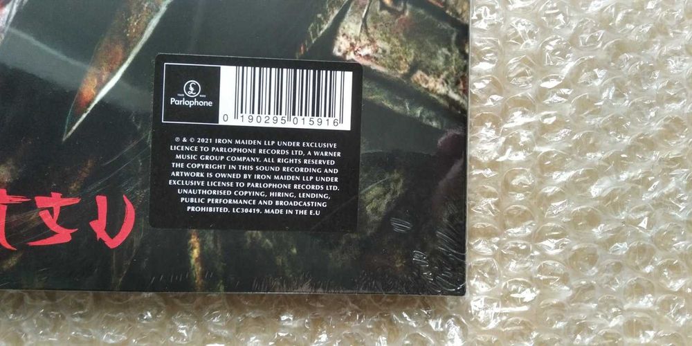 Iron Maiden - Senjutsu 3LP Limited Edition Gatefold 180 Gram vinyl