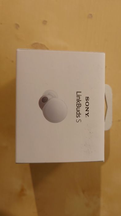 Nowe słuchawki dokanałowe Sony LINKBUDS S WF-LS900N białe