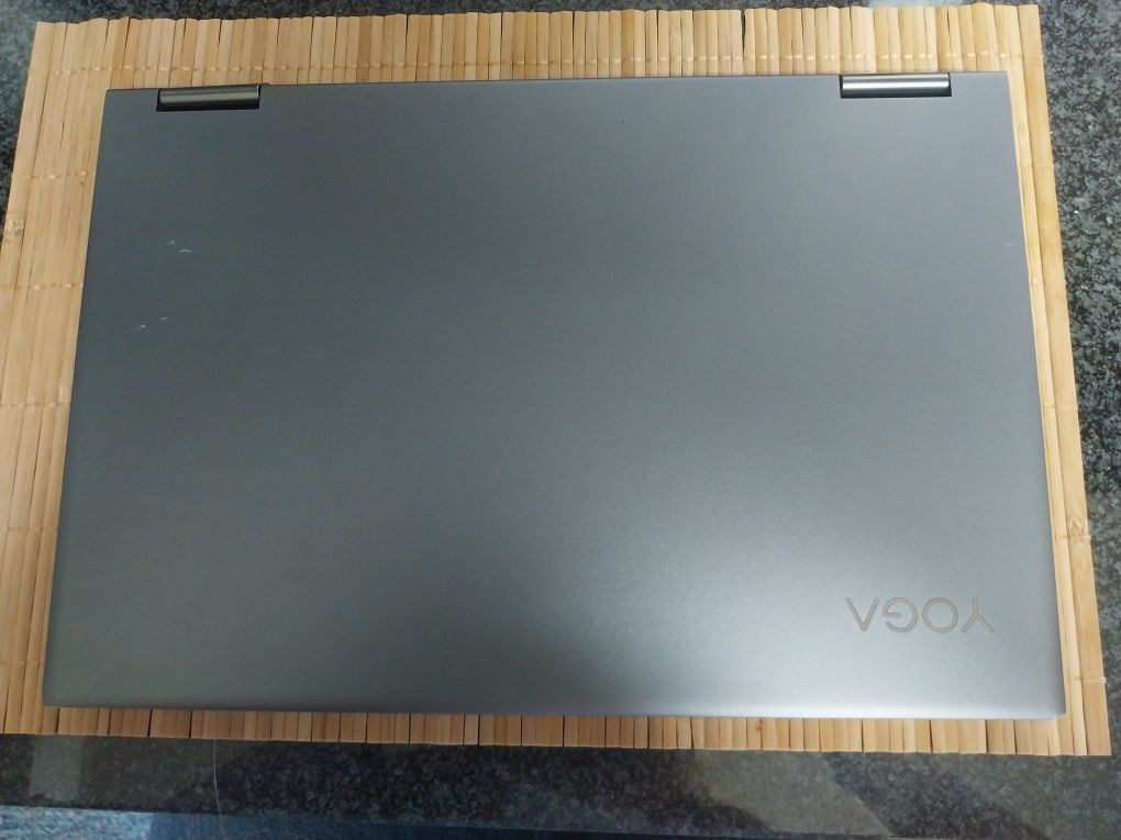 Lenovo yoga 730 15IWL