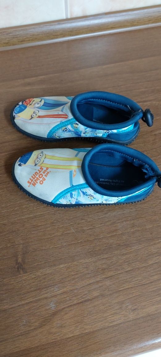 Buty do wody pływania kąpieli gumowe piankowe dla dzieci minionki plaż