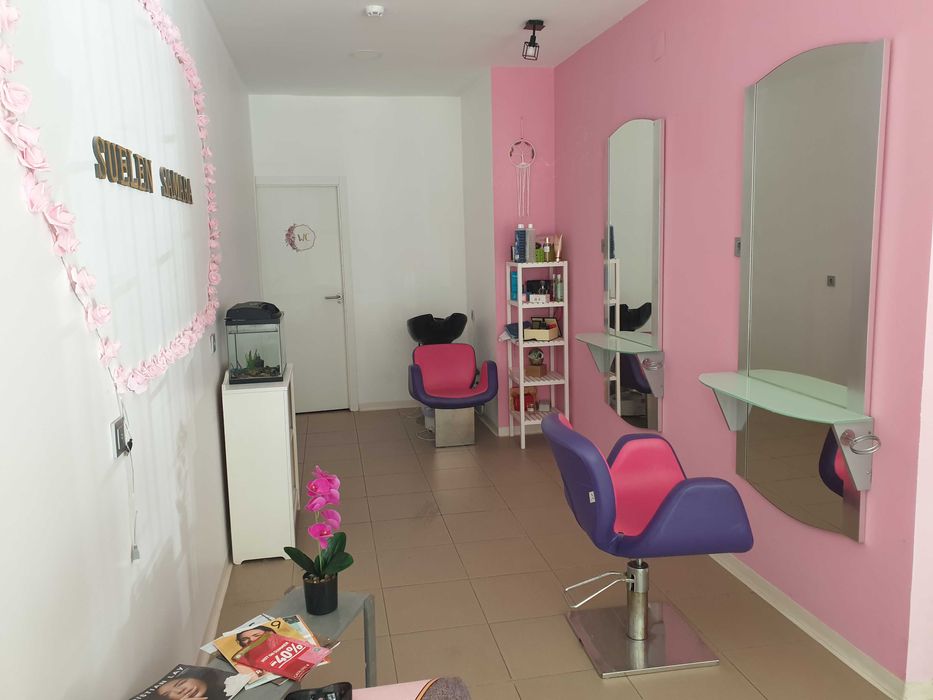 Para salão de cabeleireira/manicure