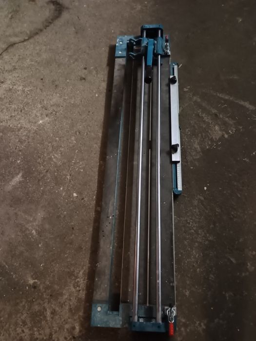 VEVOR 47-calowa przecinarka do płytek 1200 mm