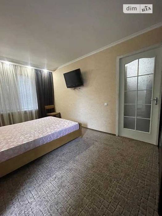 Надаємо безкоштовне житло з наданням роботи