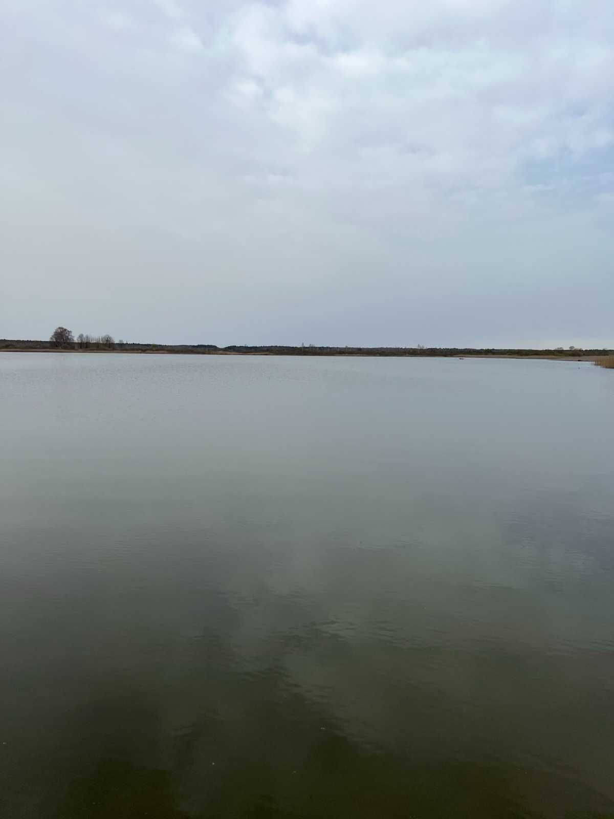 Ділянка на озері 5 метрів до озера
