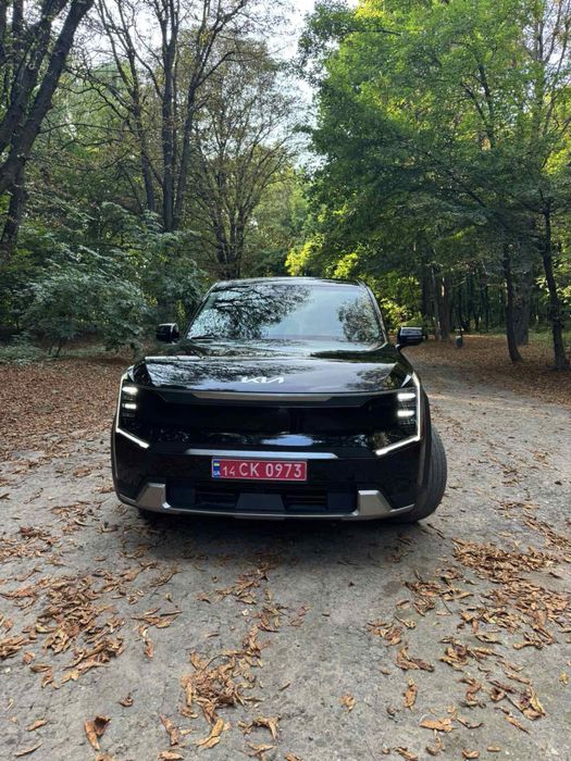 Kia EV9 електромобіль