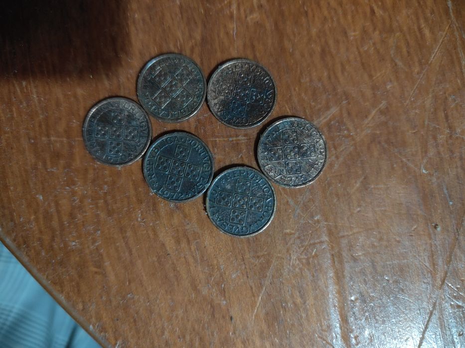 Notas moedas antigas