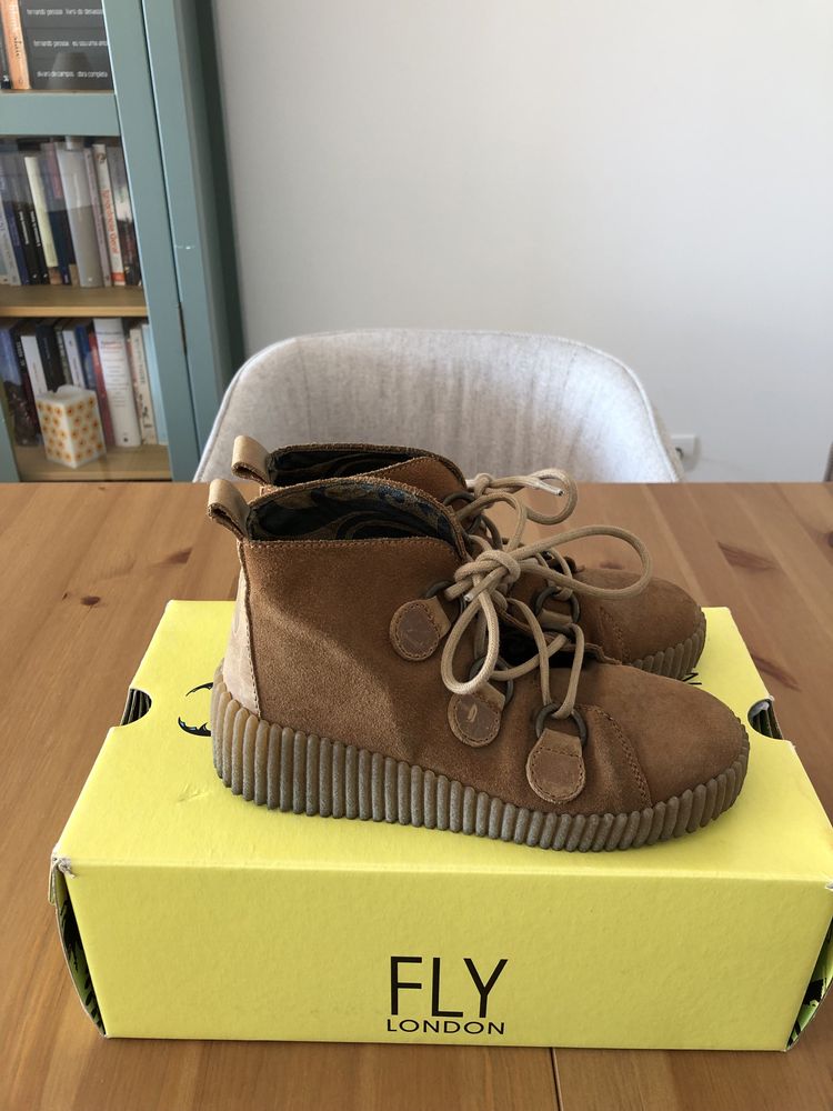 Vendo botas Fly LONDON