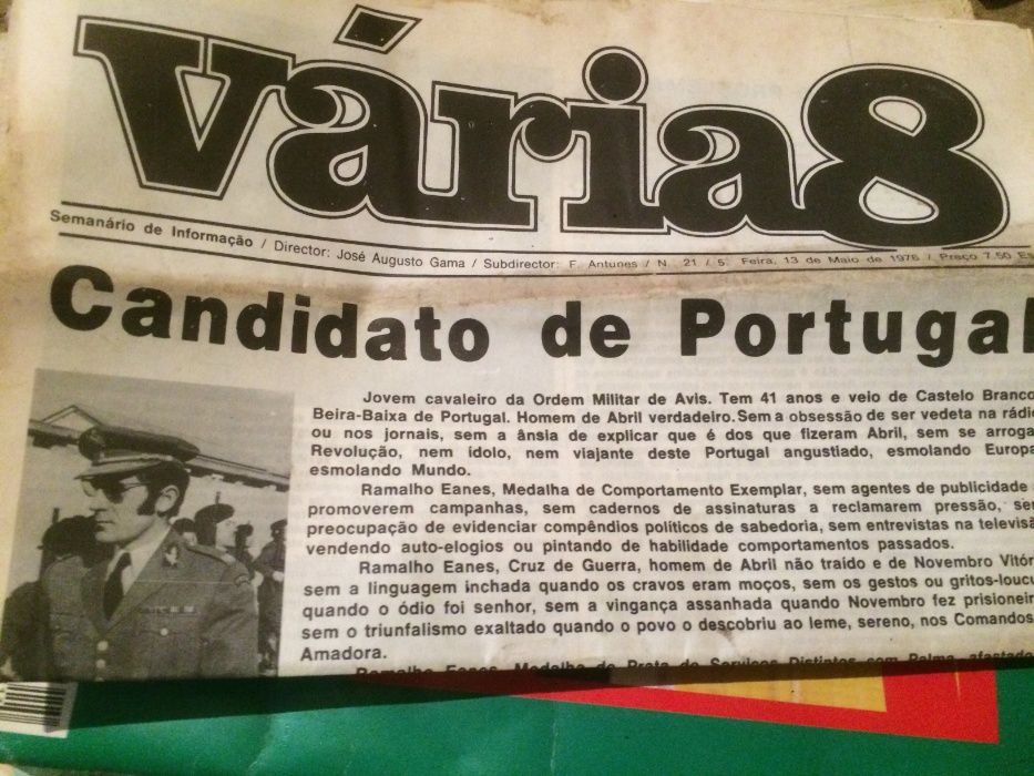 jornal ''vária8'' com o Ramalho Eanes na capa (maio 76)