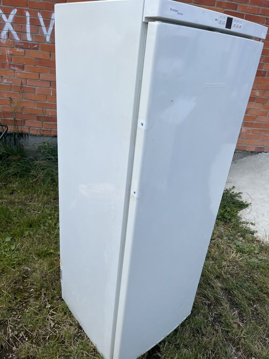 Продам холодильник марки Liebherr