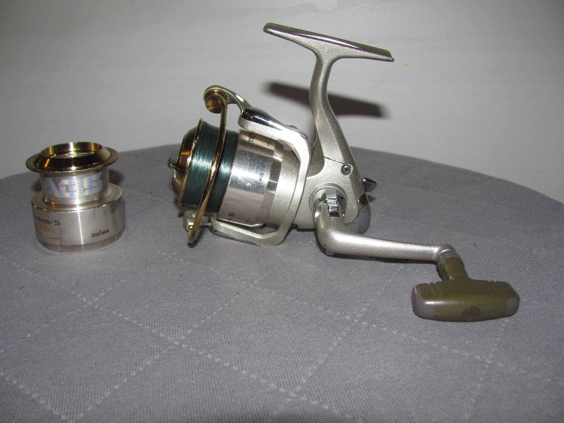 Kołowrotek Team Daiwa - S 2500 CU + zapasowa szpula