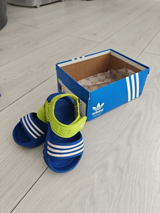 Klapki dziecięce Adidas