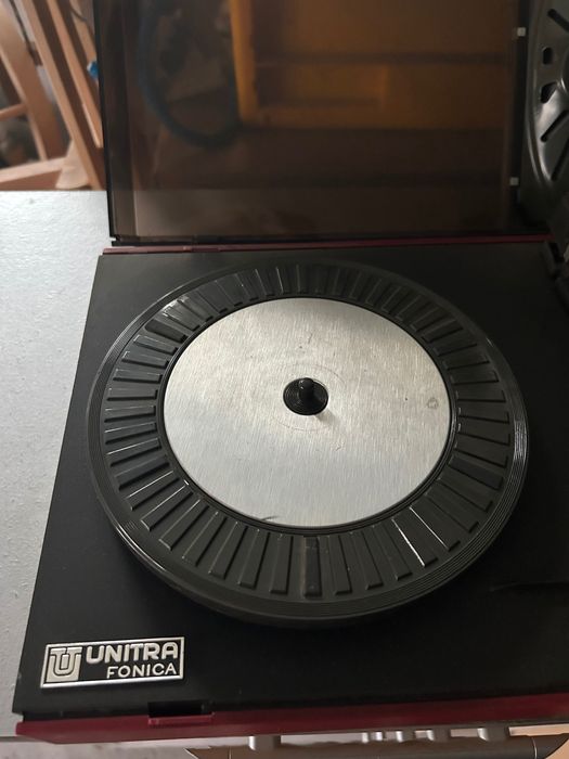 Gramofon Unitra Fonica Mister Hit 71 – klasyk z lat 70
