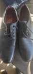 Sapatos pretos n 42
