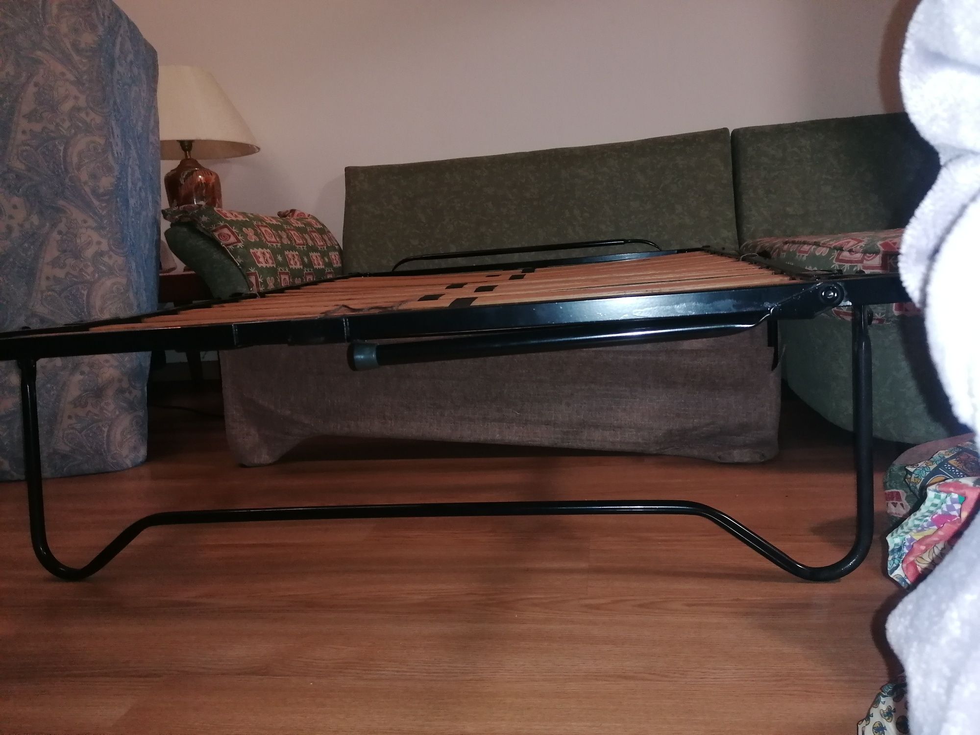 Sofá de canto com Chaise longue movível, com cama - almofadas incluída