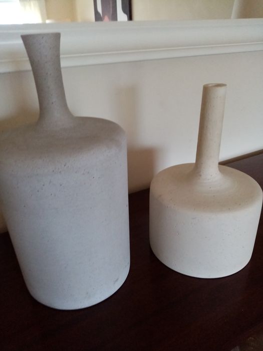 Duas peças decorativas em pedra da loja Área Store