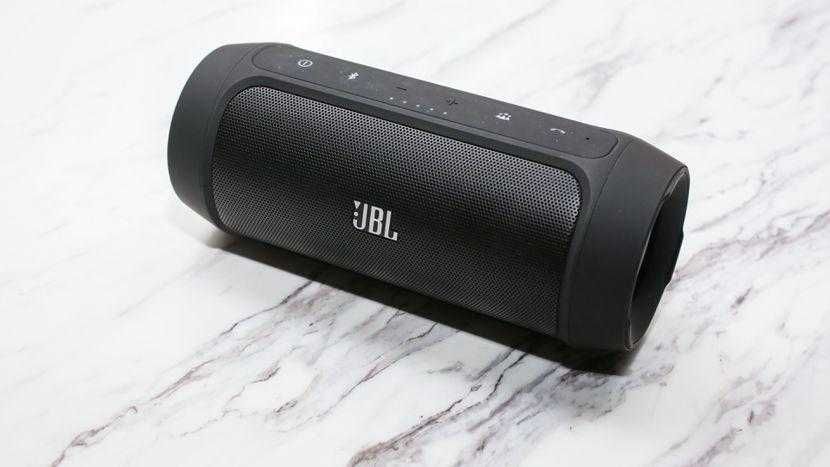 Портативная колонка JBL Charge 2