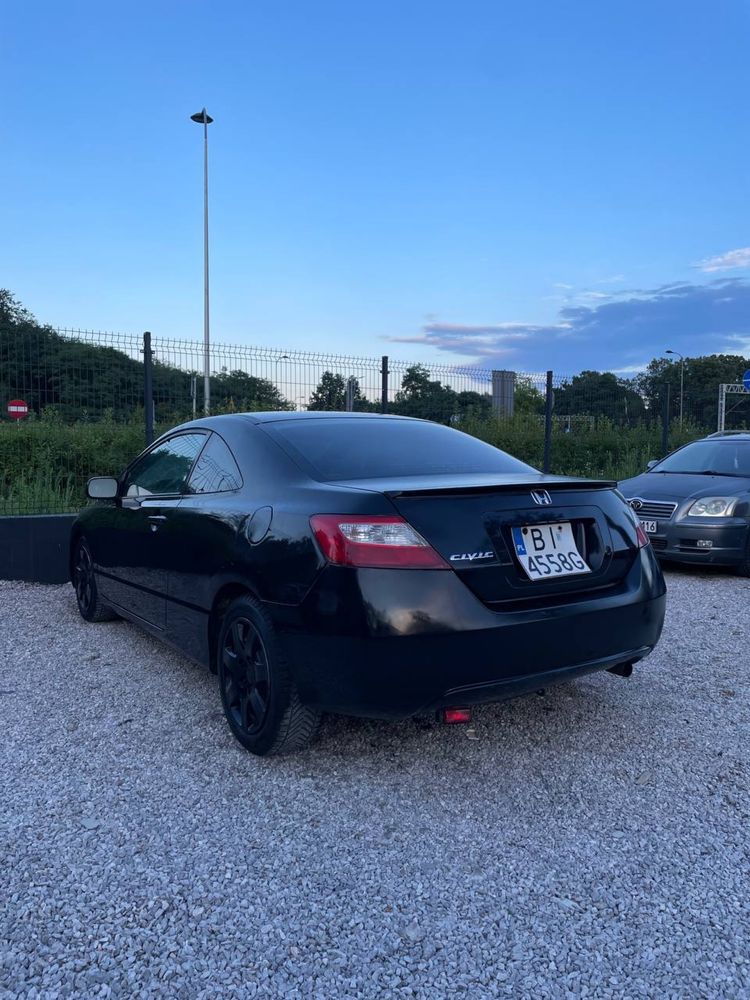 A Sprzedaz Honda Civic 1.8 Automat/Zadbany/Raty/Gwarancja/Zamiana