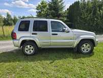 Jeep Cherokee Sport KJ Liberty 2.8 crd 4x4 skóra hak
